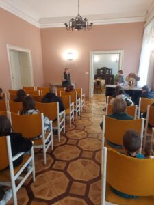 Read more about the article Odkrywamy poddębicką perłę renesansu